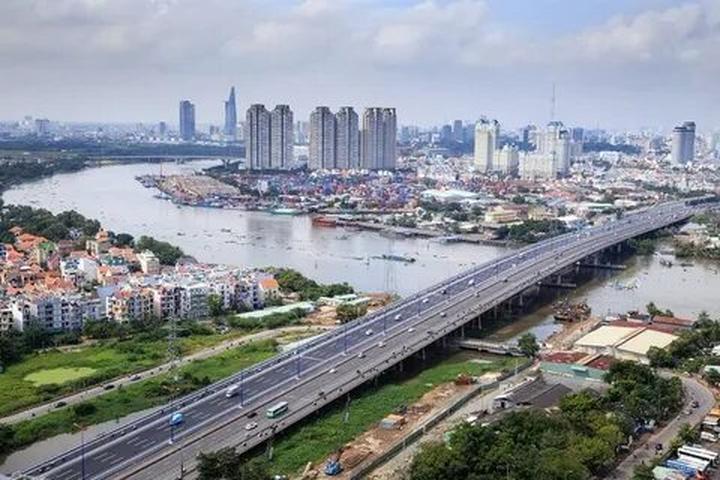 Hotspot Matrix: Biến Chiều cao trên 1,9 m: Lợi thế thành cơ hội marketing đột phá